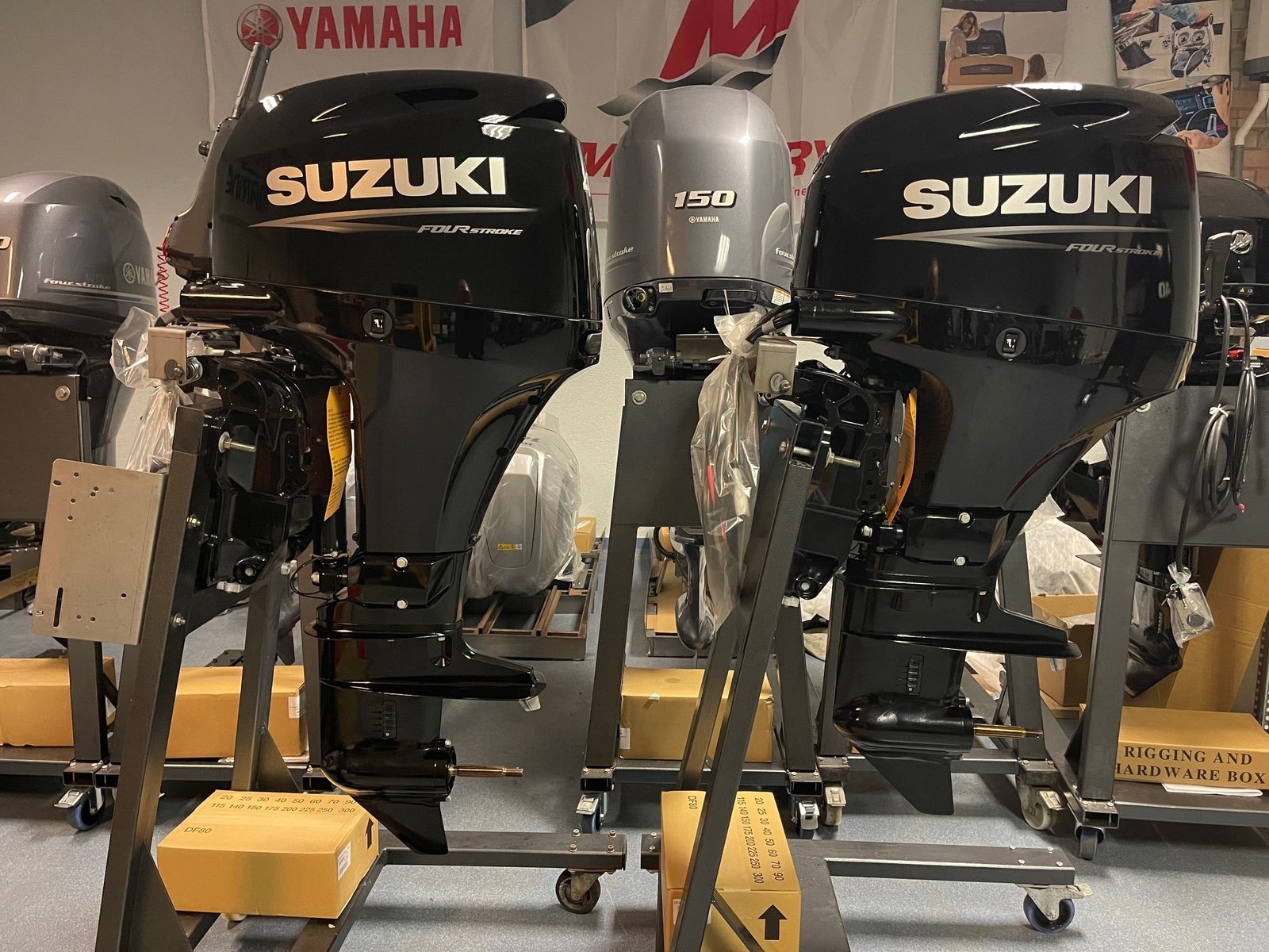 Suzuki 60 HP long shaft DF60 ATL (including remote control, gauges and propeller)