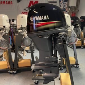 Yamaha 70 HP long shaft F70 AETL black (including remote control, gauge and propeller)