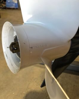 Yamaha F-70HP Outboard Motor (EFI, Lightweight)